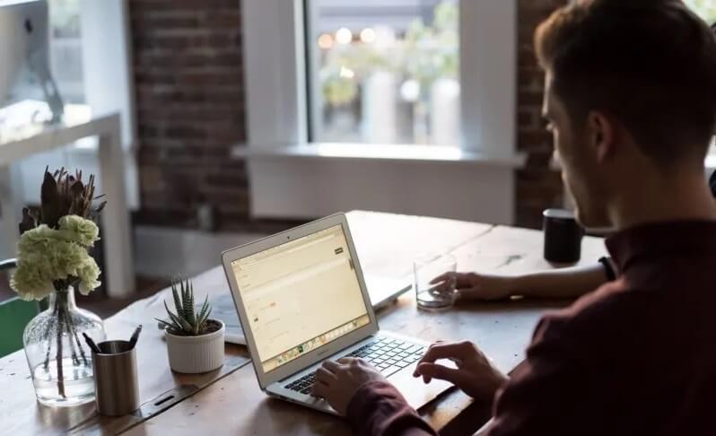 zgarnijcie bonusy powitalne w bankach z domu