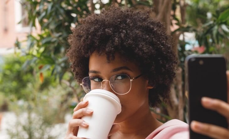 prowadzenie działalności z domu jako influencer